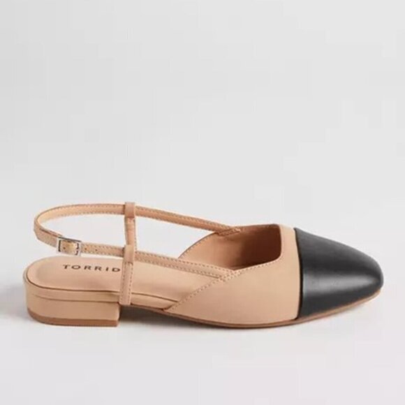 Torrid - 7 WW, Cap Toe Slingback Flat (Wide Width) in Tan & Black - Picture 10 of 13